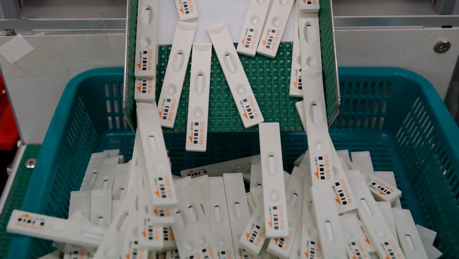 White House to send states eight million coronavirus kits a month