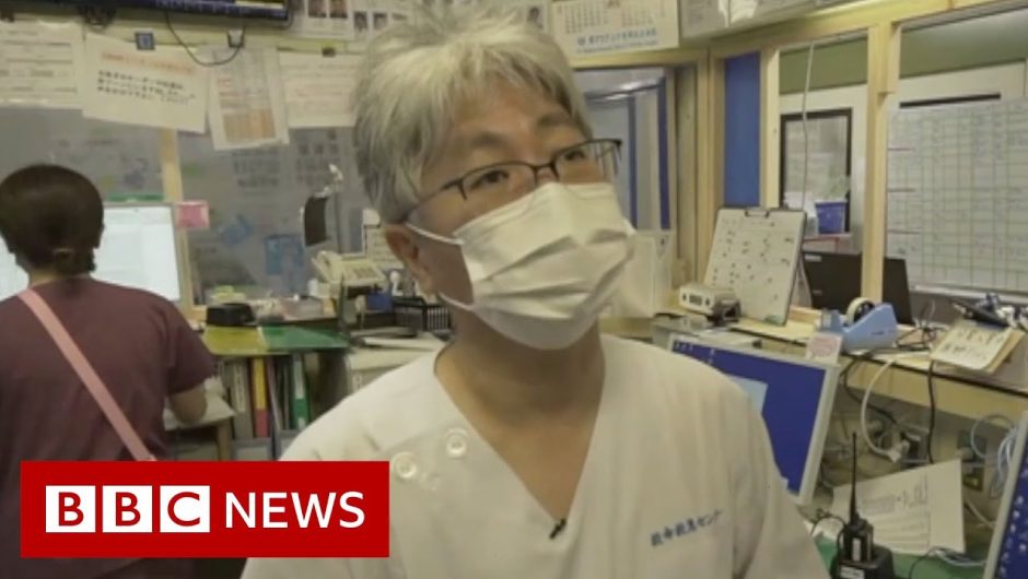 Coronavirus: Tokyo hospitals trying to stay ahead – BBC News