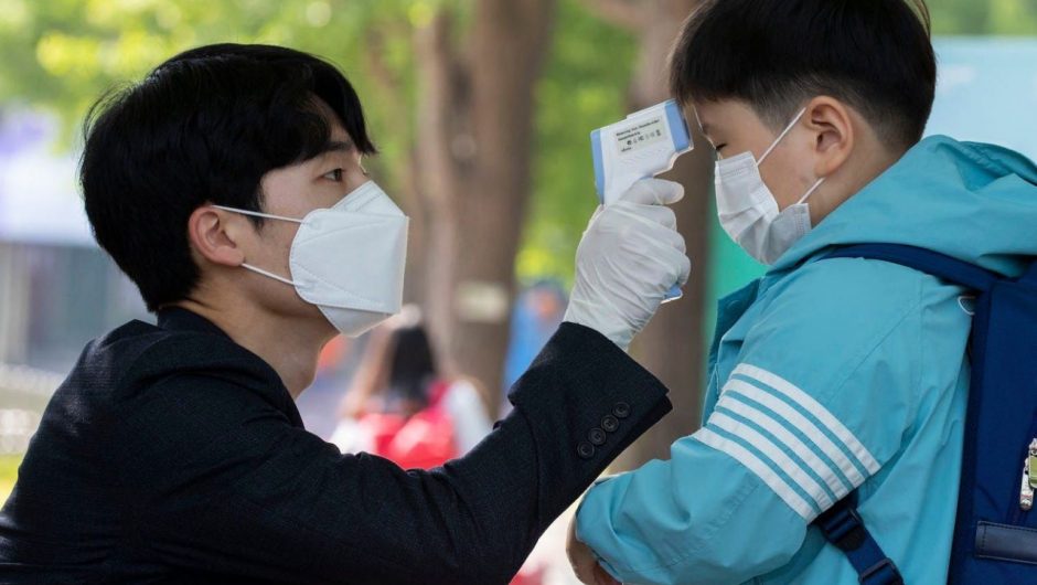 There’s a demonstrated way to avoid lockdowns and still stop the coronavirus’ spread. South Korea has been doing it for months.