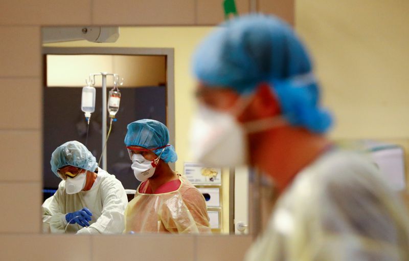 Germany’s coronavirus reproduction rate jumps, indicating rising contagion