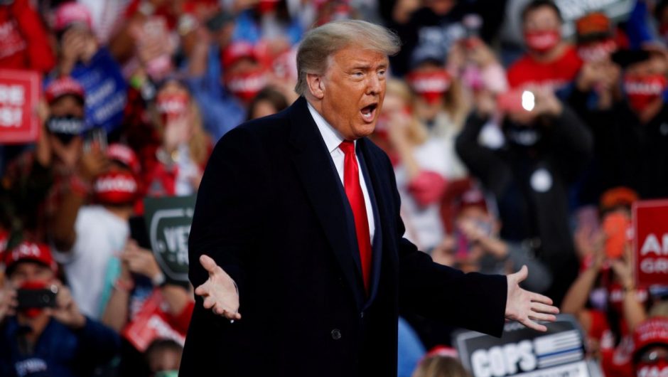 Trump calls himself ‘Donald Prump’, gives himself ‘D’ for coronavirus response and appears to admit trying to blackmail Oracle