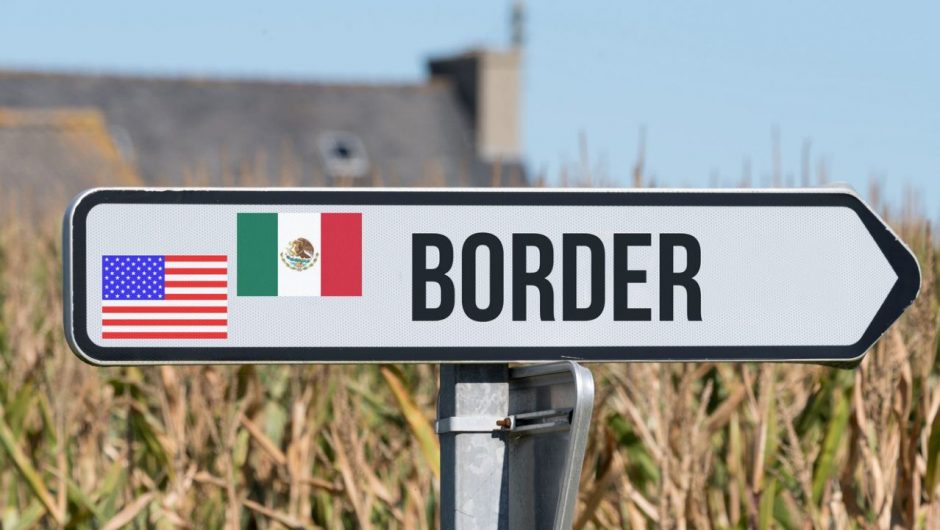 US borders with Canada, Mexico to remain closed through Oct. 21 to ‘slow spread of COVID-19’