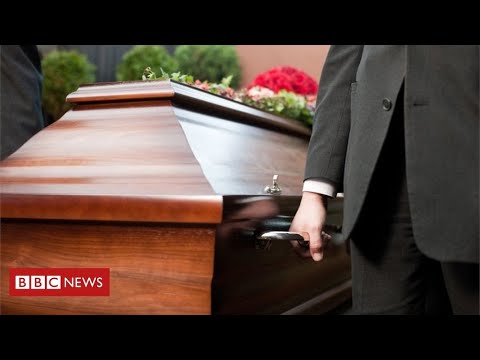 Coronavirus funerals: the cruel impact on families of the dead – BBC News