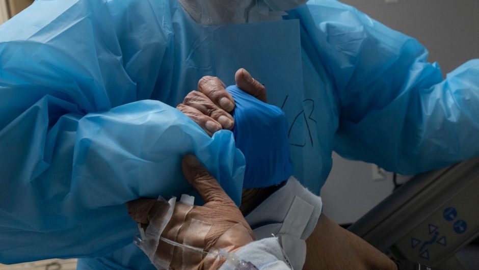 The US went more than 2 months before amassing its first 200,000 COVID-19 cases — its latest 200,000 have come in just the past 2 days