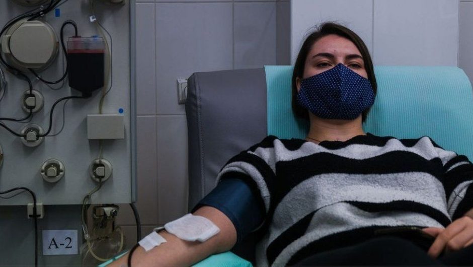 Why India’s doctors differ on Covid-19 plasma therapy