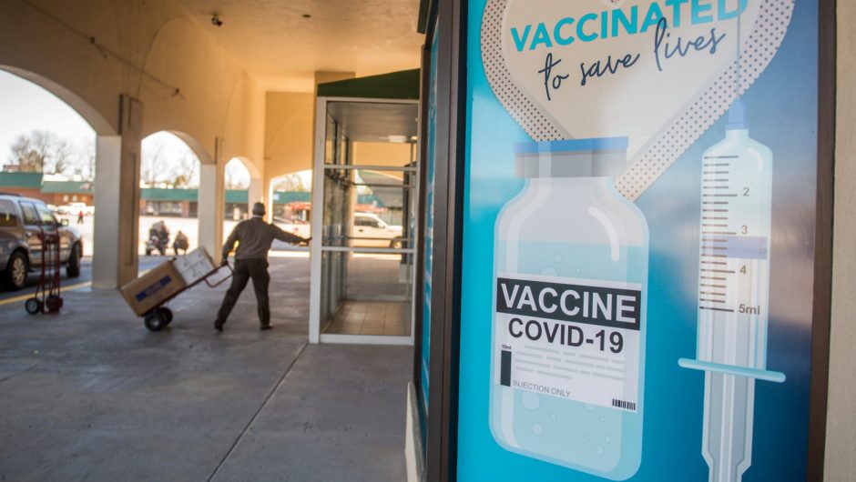 Vaccine distribution continues to vary by state; US considers requiring negative test for domestic air travel: Latest COVID-19 updates