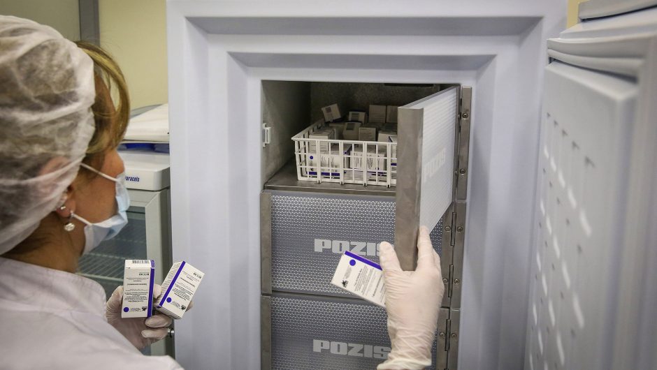 Needle-free COVID-19 vaccines in the works: WHO scientist