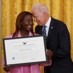 Biden honors Queens nurse who got nation’s first COVID-19 vaccine