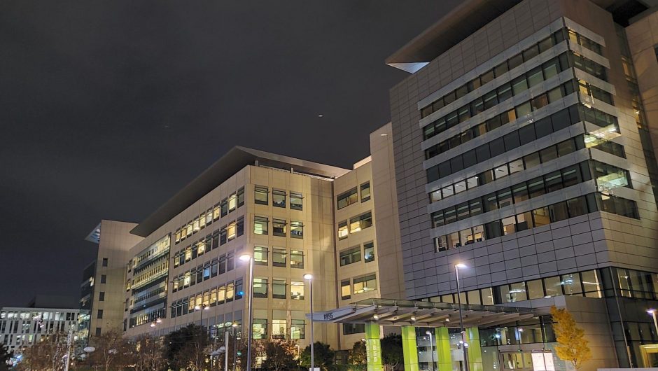 2 major San Francisco hospitals reported that 233 staff members tested positive for COVID-19