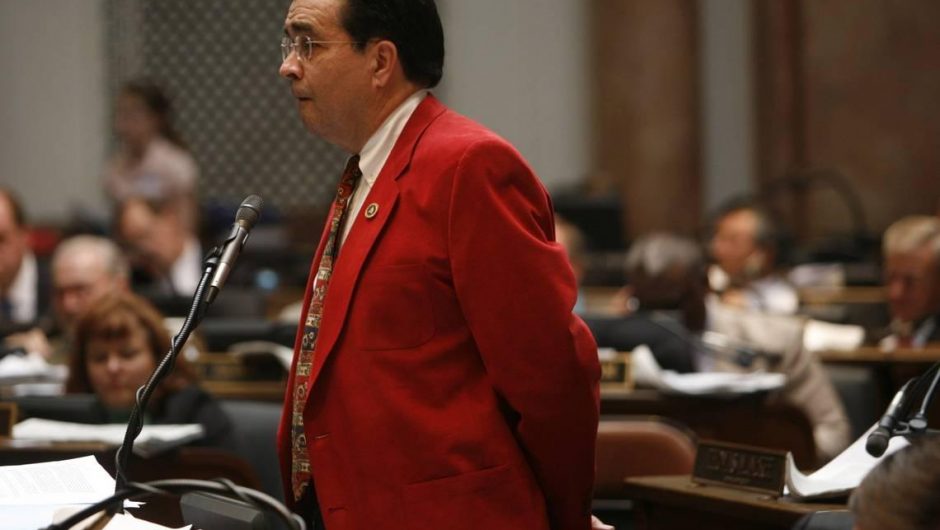 Former Kentucky lawmaker dies of COVID-19 despite being fully vaccinated