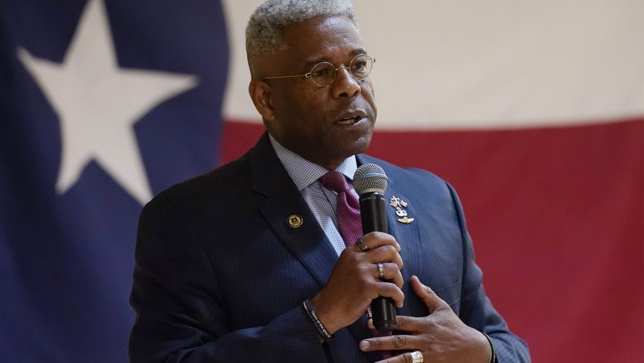 Ex-congressman Allen West hospitalized with COVID-19
