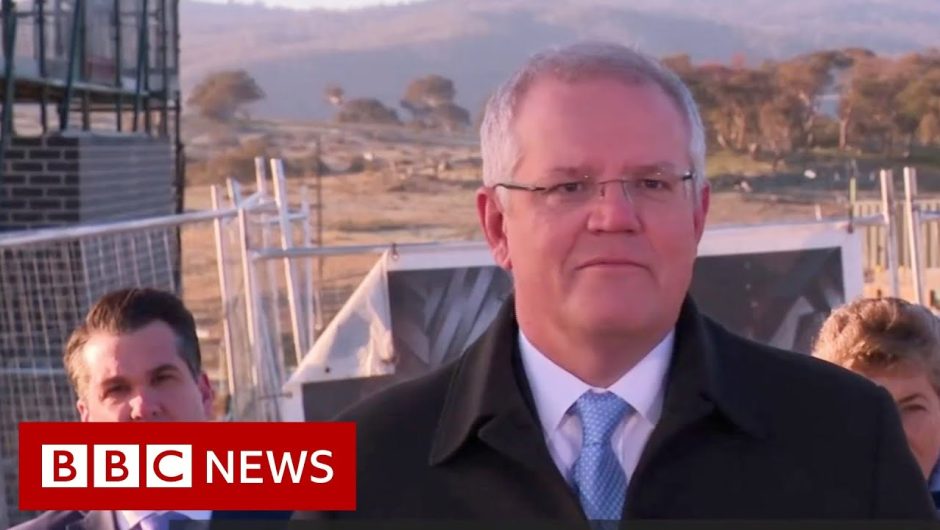 Australian man interrupts PM Morrison to say 'get off my lawn' – BBC News